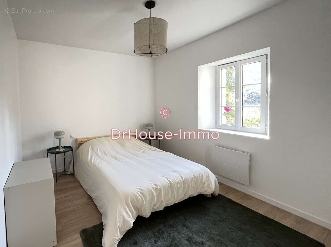 Maison à FONTENAY-PRES-VEZELAY