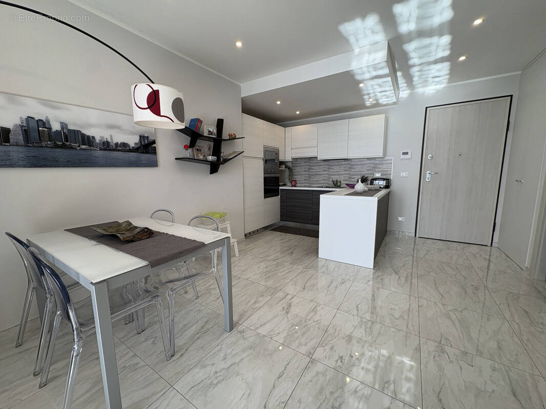 Appartement à MENTON