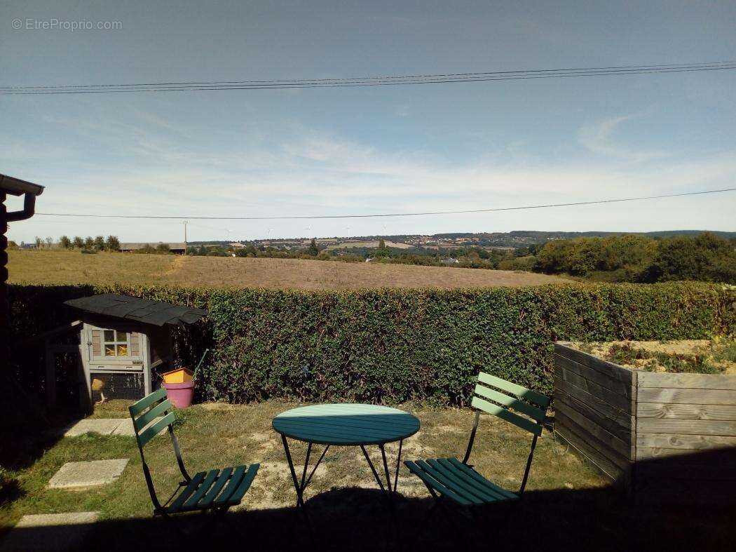 Maison à VILLAINES-LA-JUHEL