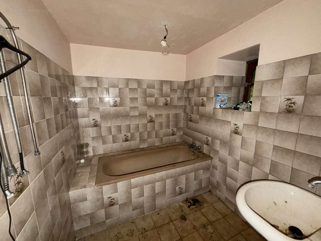 Maison à POULLAOUEN