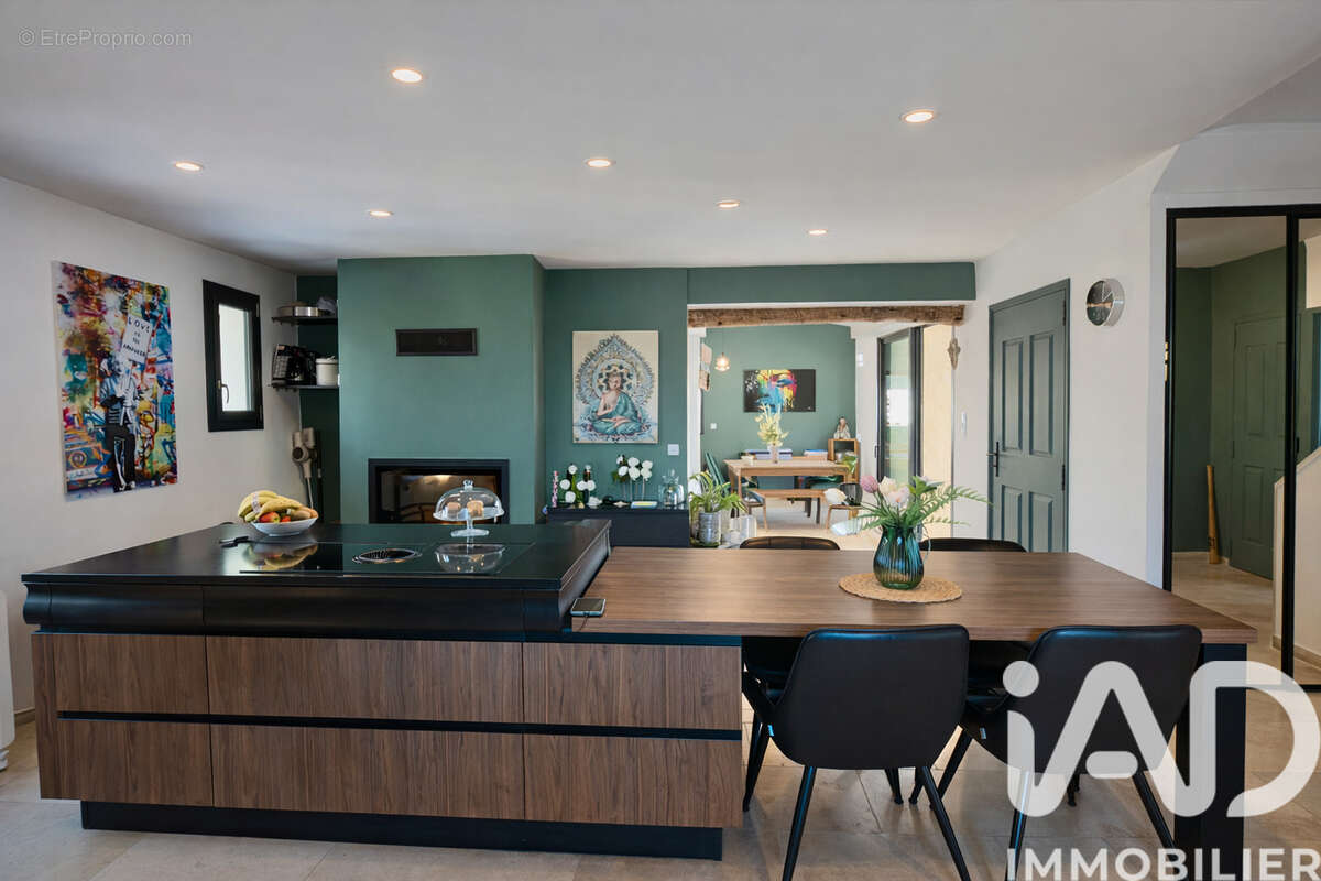 Photo 9 - Maison à PEYROLLES-EN-PROVENCE