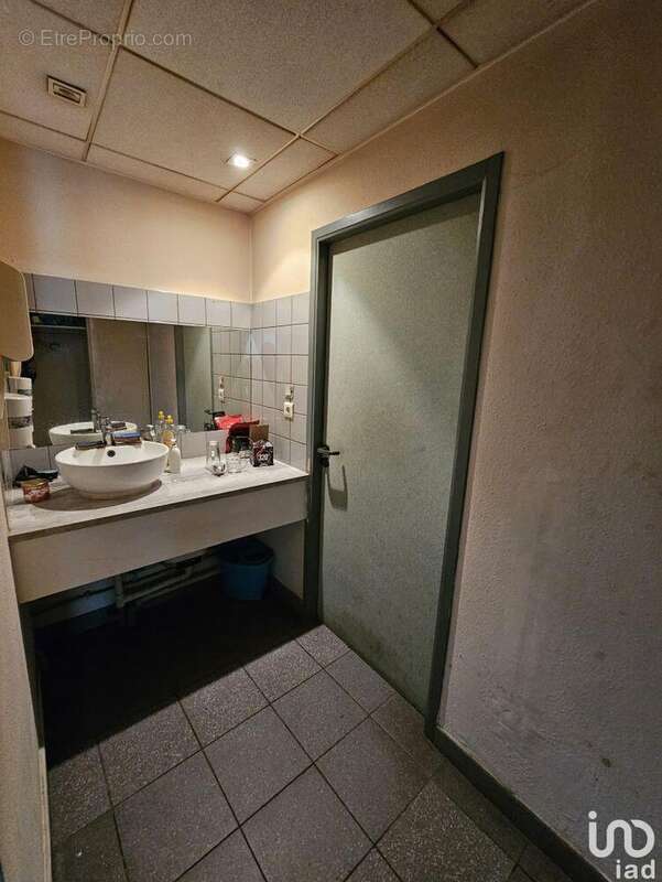 Photo 6 - Commerce à VESOUL