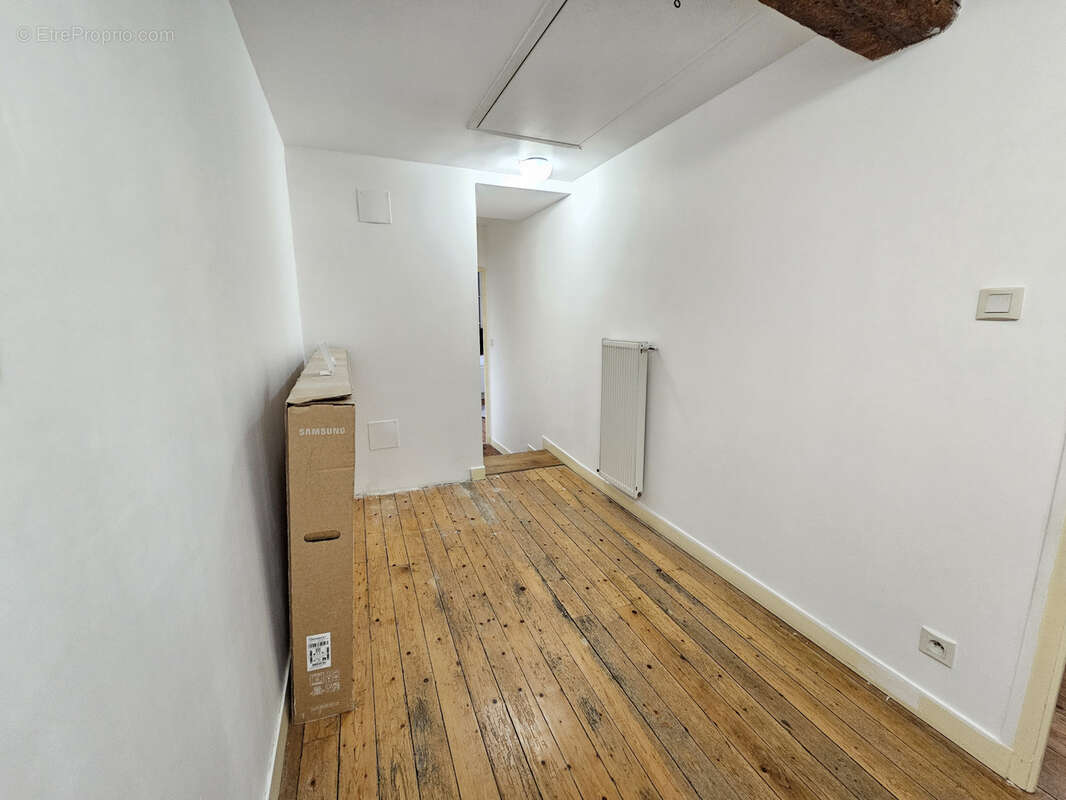 Maison à LA CHAPELLE-BICHE