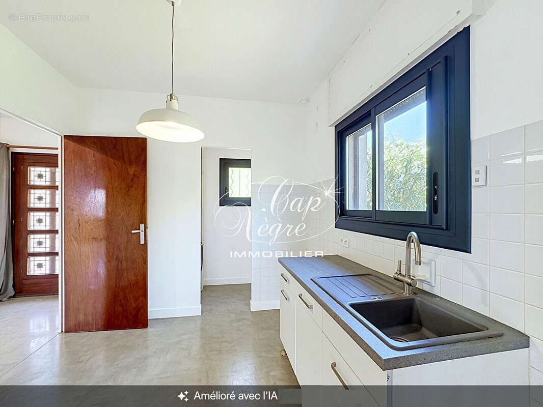 Maison vue mer au calme a bormes-les-mimosas - photo 16