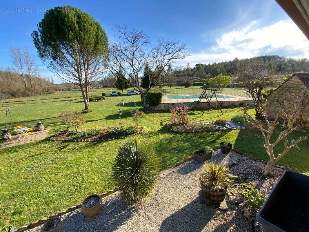 Maison à SAINTE-ALVERE