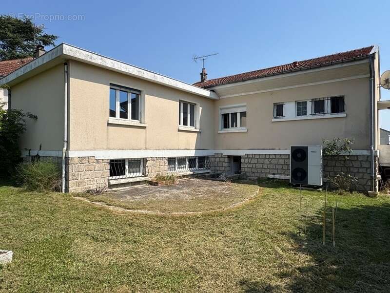 Maison à MONTIER-EN-DER