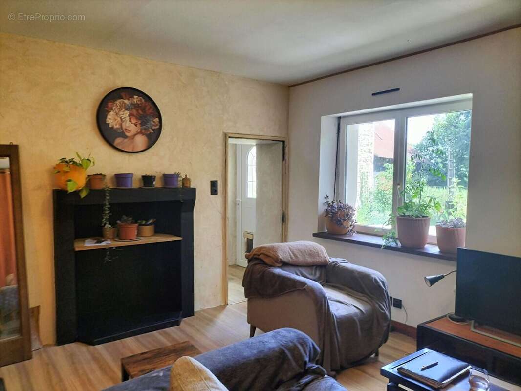 Maison à SAINT-AUBIN-DU-DESERT