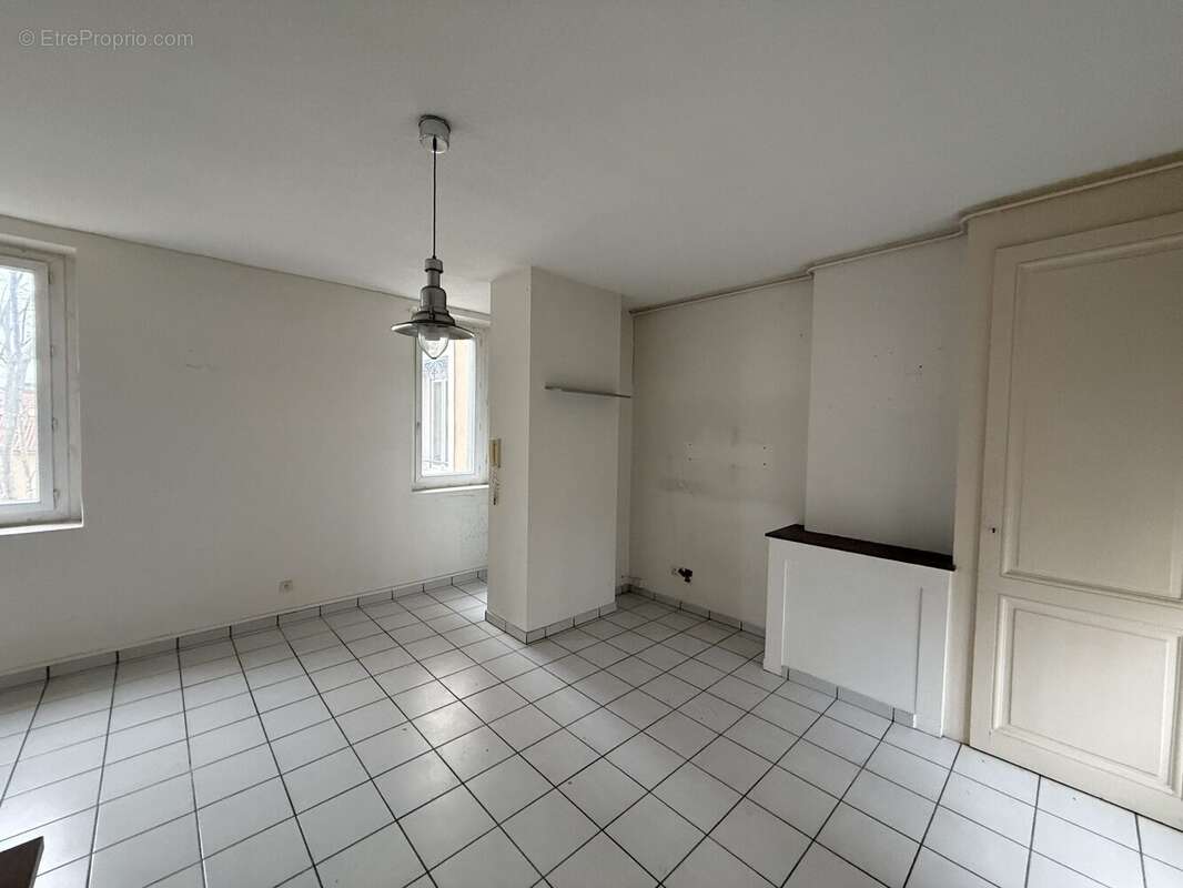 Appartement à OULLINS