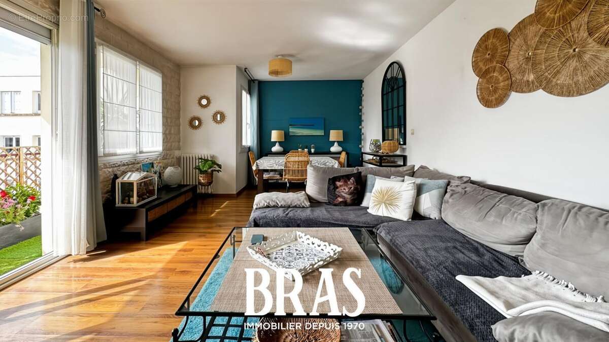 Appartement à SAINT-SEBASTIEN-SUR-LOIRE