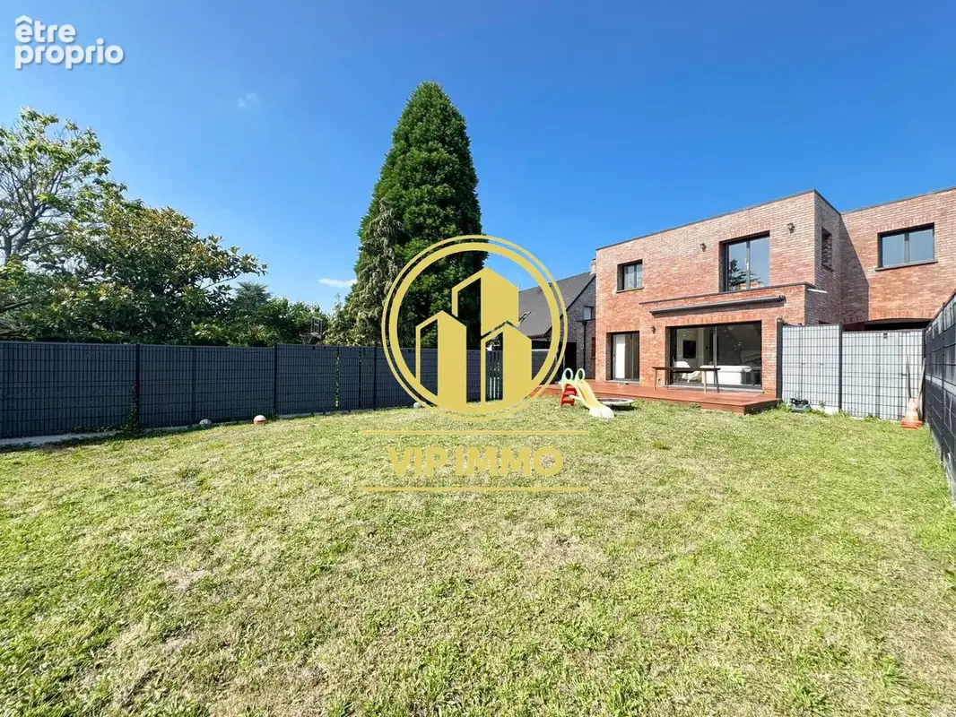 Maison 10 pièces 135 m² à vendre à Wattignies (59139) - photo 3