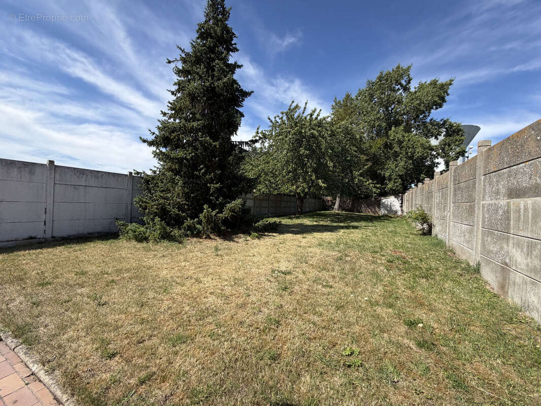 Maison 215 m² à Bethune  - photo 3