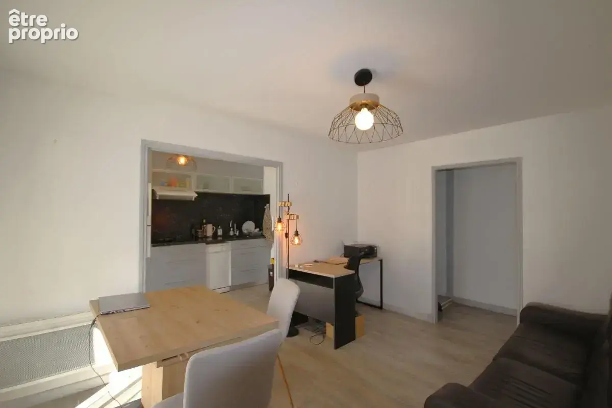 Maison 4 pièces 65 m² à vendre à Lunac (12270) - photo 7