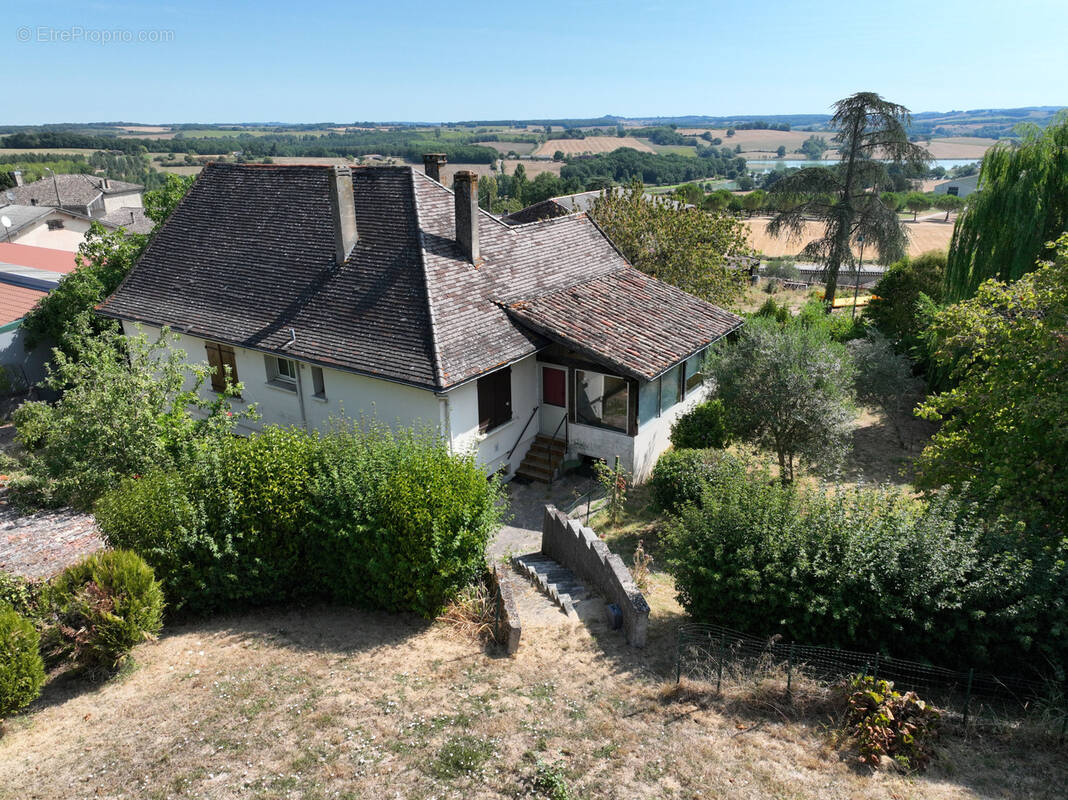 Maison à TOMBEBOEUF