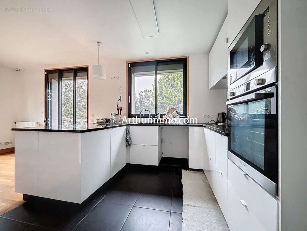 Maison à LIMEIL-BREVANNES