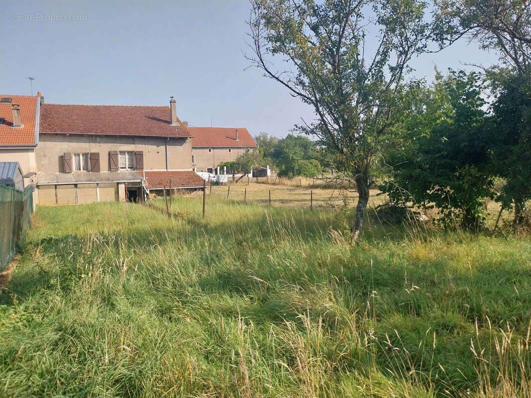 Maison à BACOURT