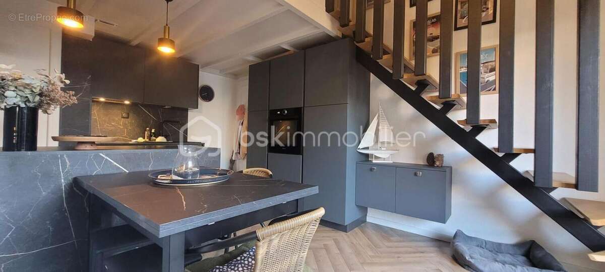 Appartement à VAUX-SUR-MER