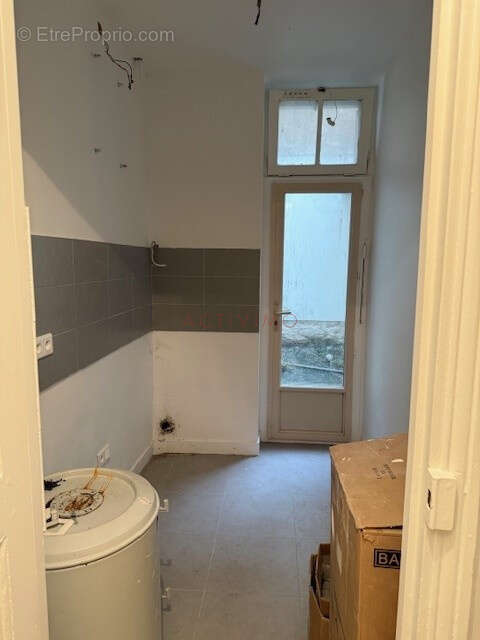 Appartement à PARIS-14E
