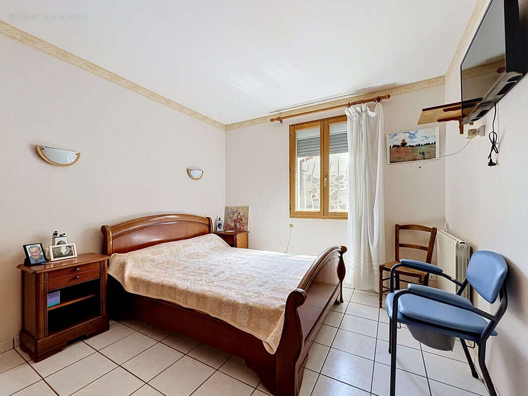À découvrir à Trévillach   Grande villa T6 avec jardin et garage - photo 15