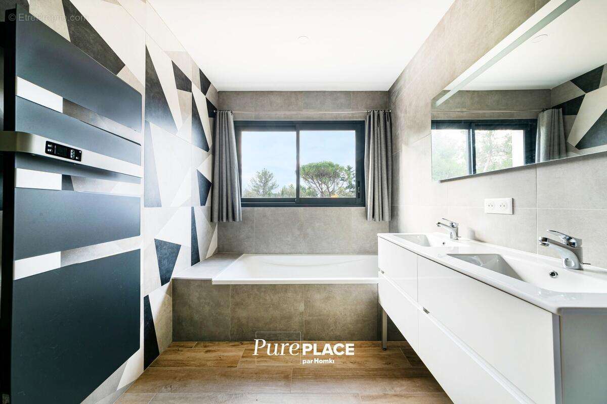 Maison à AIX-EN-PROVENCE