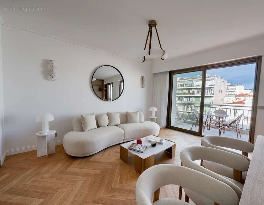Appartement à NICE