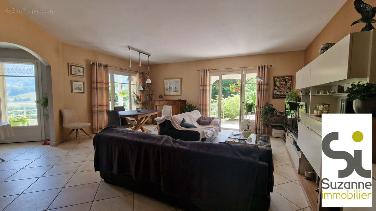 Maison à SAINT-PIERRE-D&#039;ALLEVARD