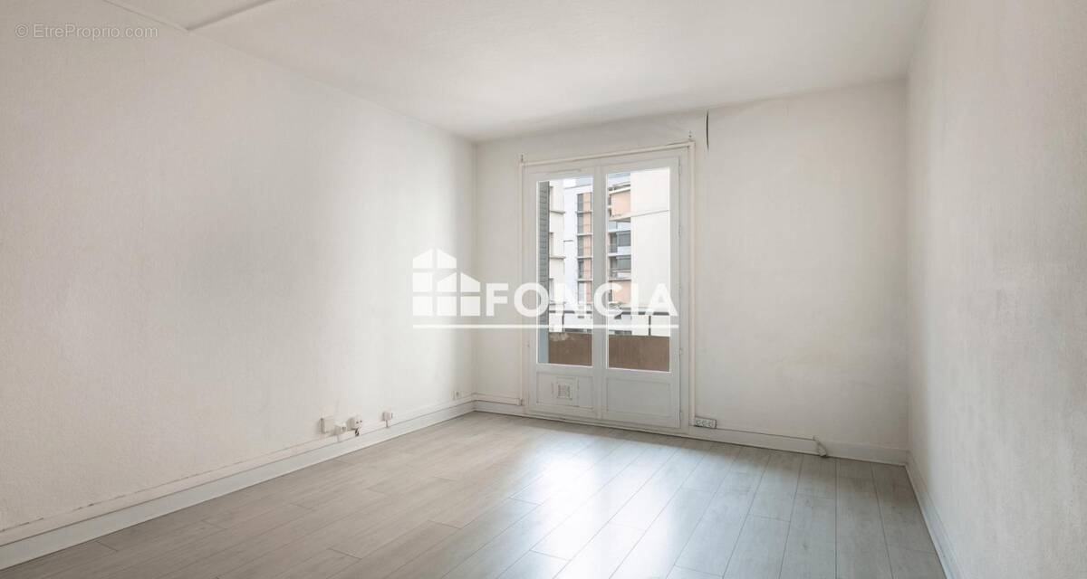 Appartement à GRENOBLE