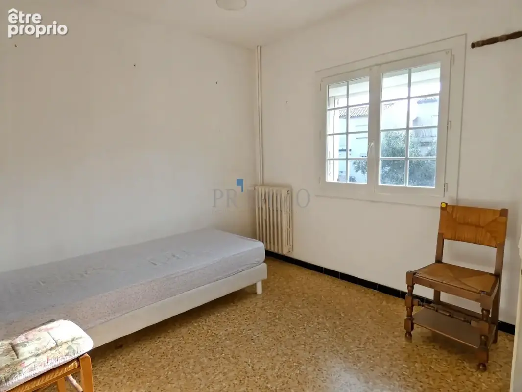 Maison sur 2 niveaux proche centre de roquebrune - photo 14