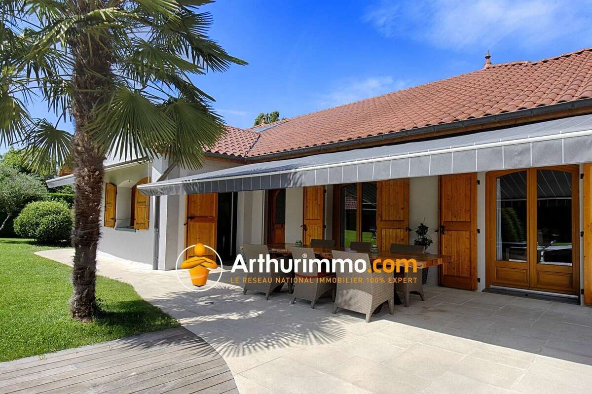 Maison à BOURGOIN-JALLIEU