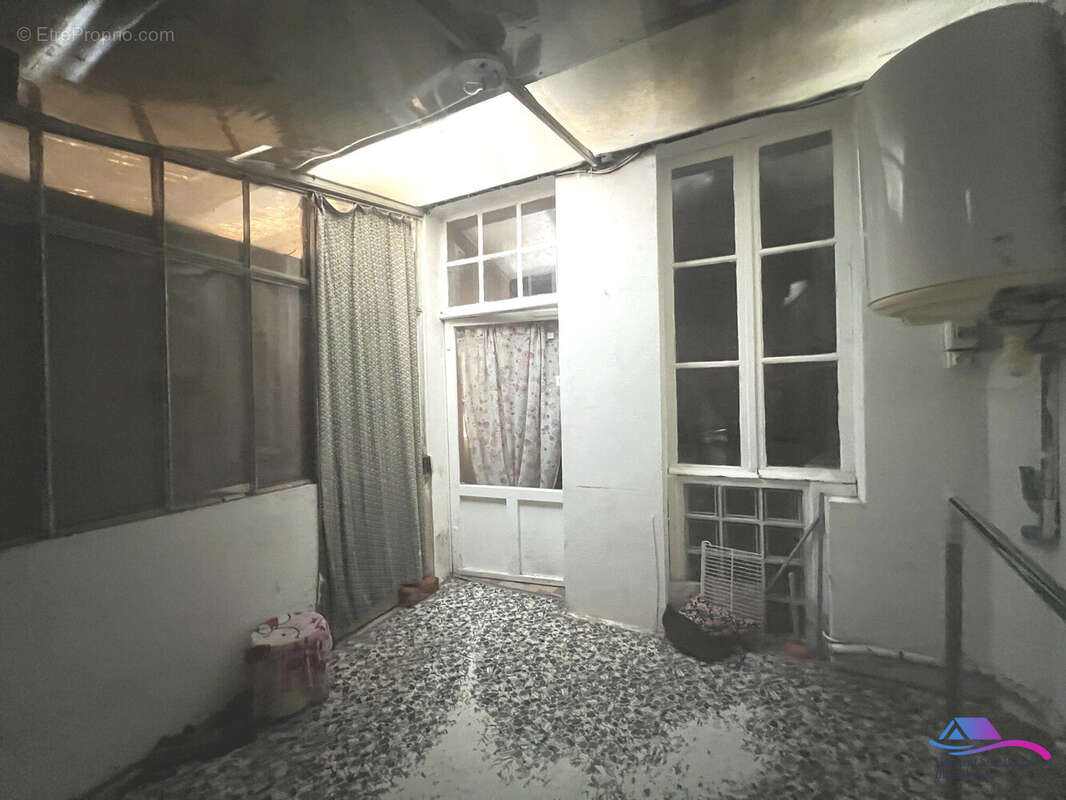 BUANDERIE - Maison à CHATEAUMEILLANT