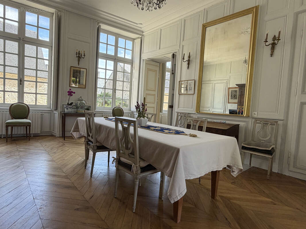 Superbe hotel particulier en plein coeur de valognes - photo 31