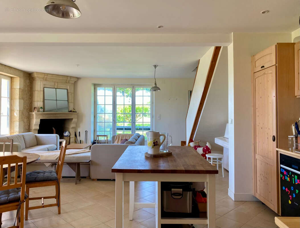 Maison à BRANNE