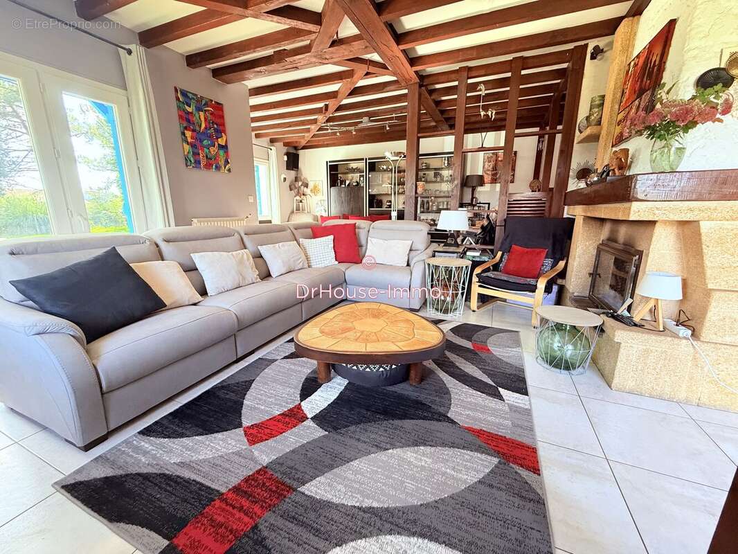 Maison à SAINT-SAUVEUR