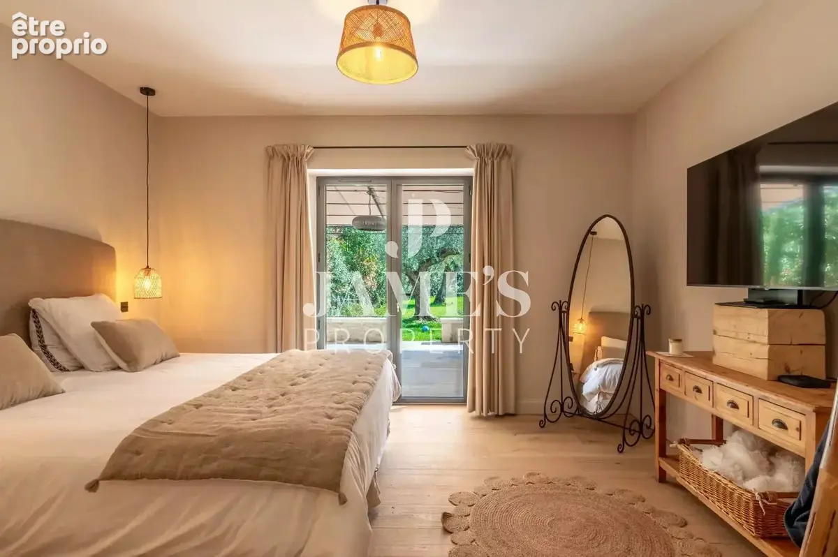 Maison 5 pièces 250 m² à vendre à Saint-Remy-De-Provence (13210) - photo 9