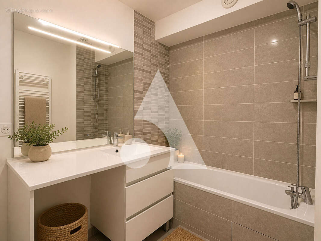 Appartement à ARPAJON