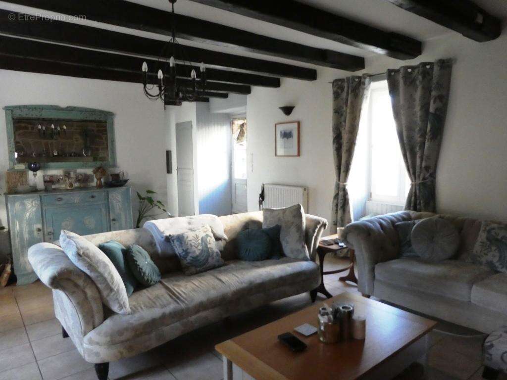 Maison à GUEMENE-SUR-SCORFF