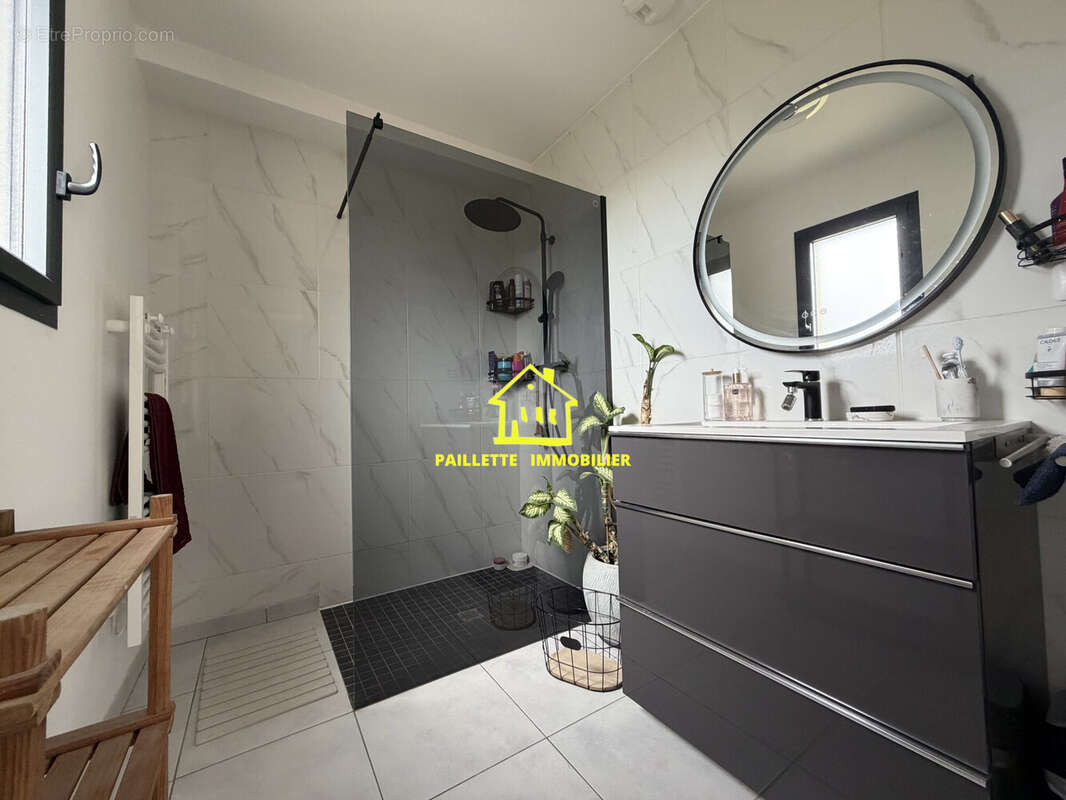 Maison 135 m² à Saint-Romain-De-Colbosc  - photo 6