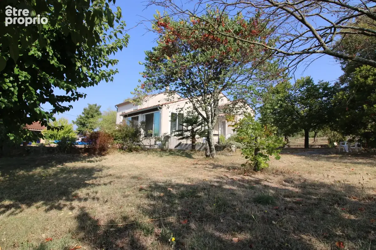 Villa 170 m2 Terrain  7000 m2 VUE DEGAGEE. - photo 12