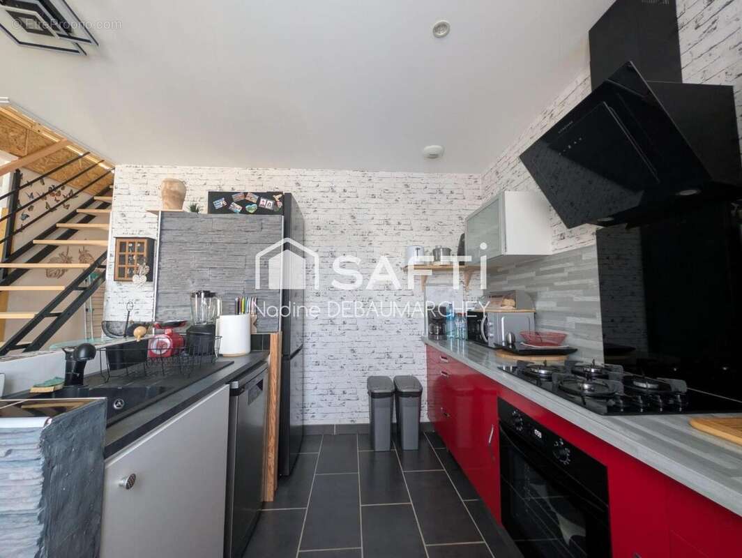 Maison 93 m² à Palinges  - photo 6