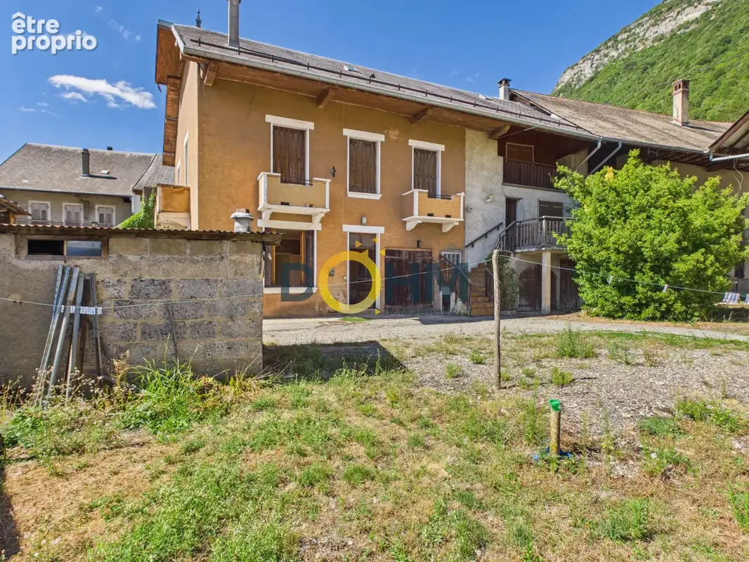 A vendre a chignin maison de village de 188 m2 sur terrain de 618 m2 - photo 1