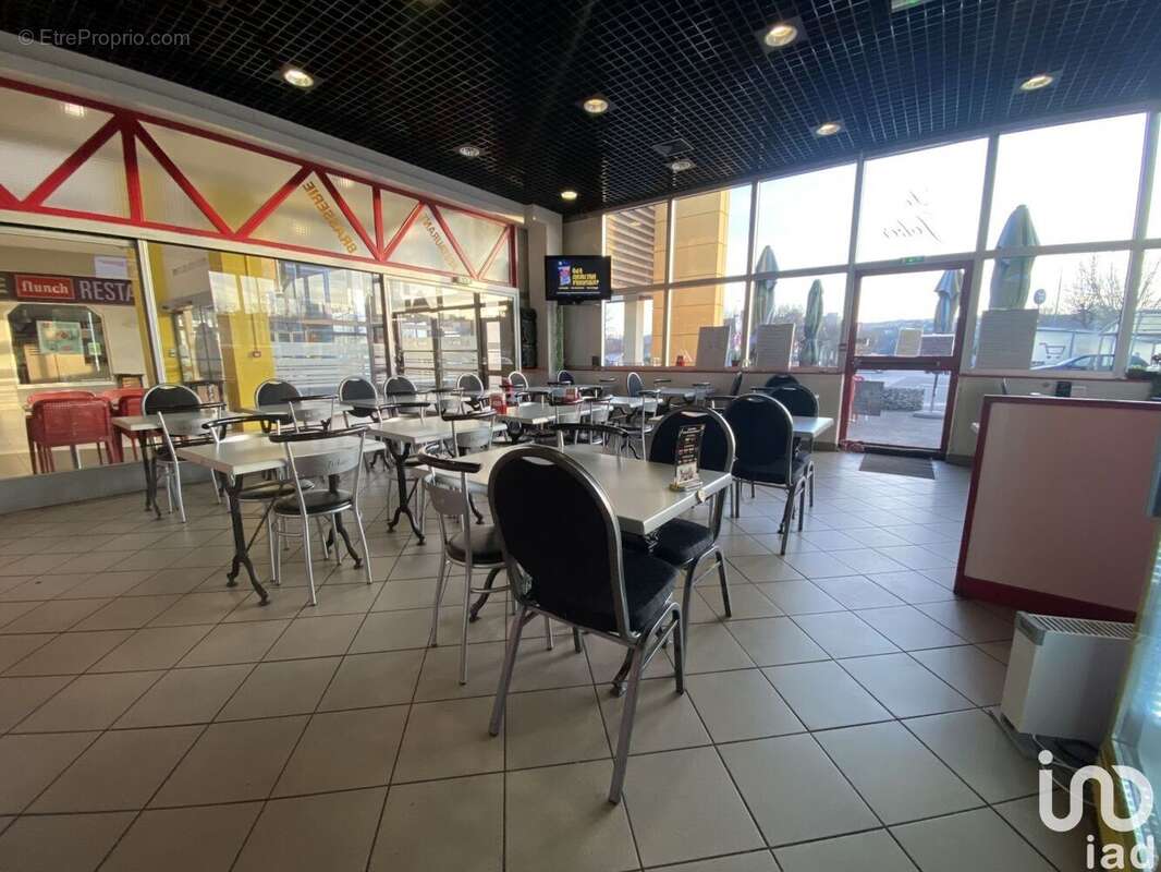 Photo 6 - Commerce à MONTLUCON