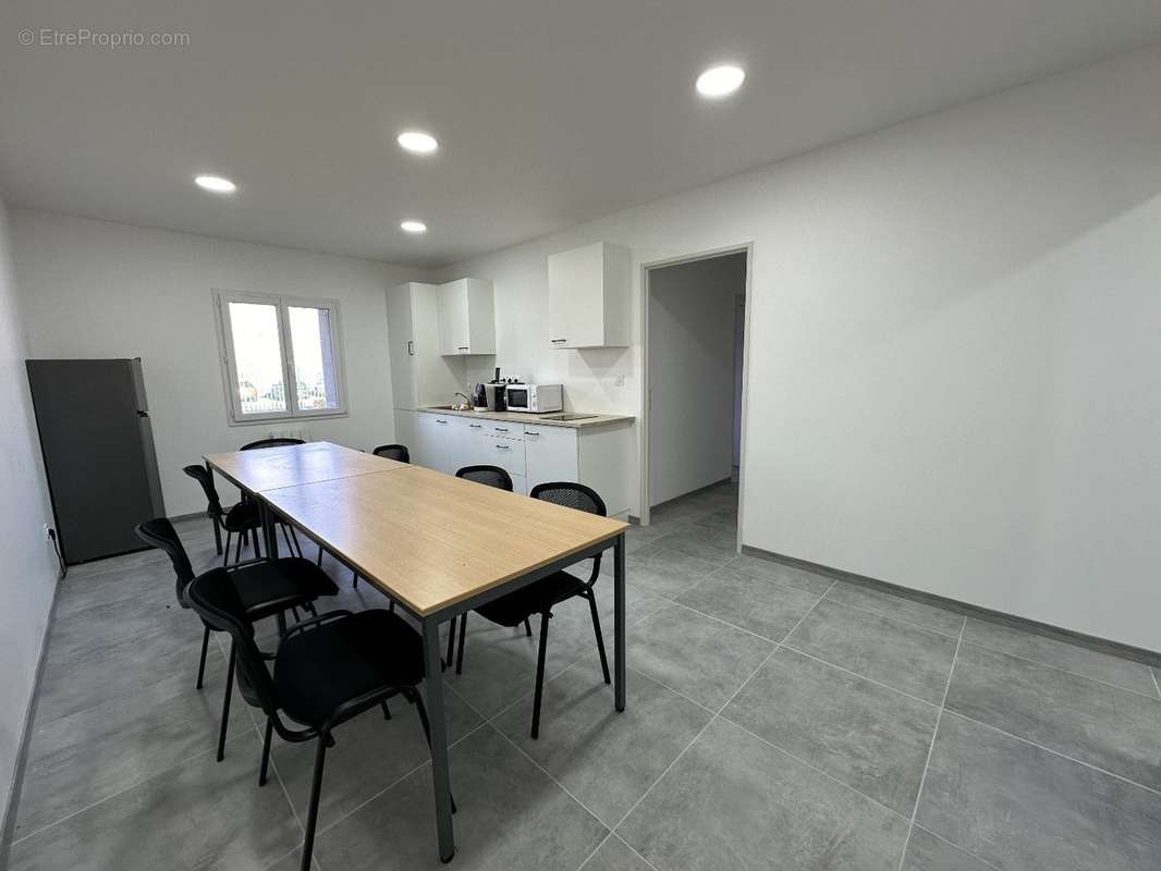 Commerce à CAILLY-SUR-EURE