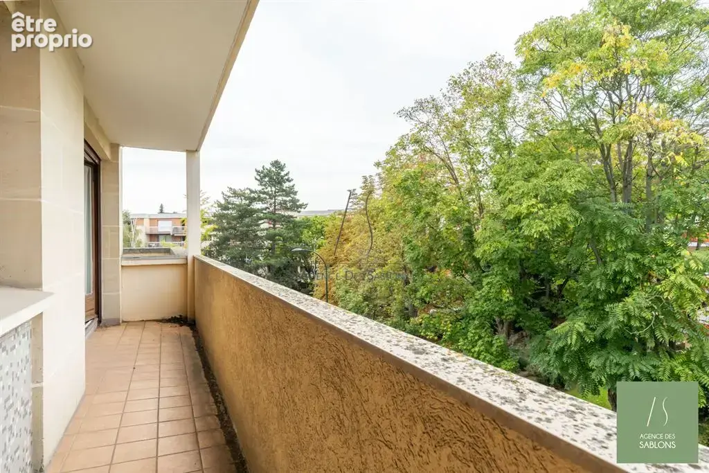 Appartement 3 pièces 62 m² à vendre à Le Vesinet (78110) - photo 3