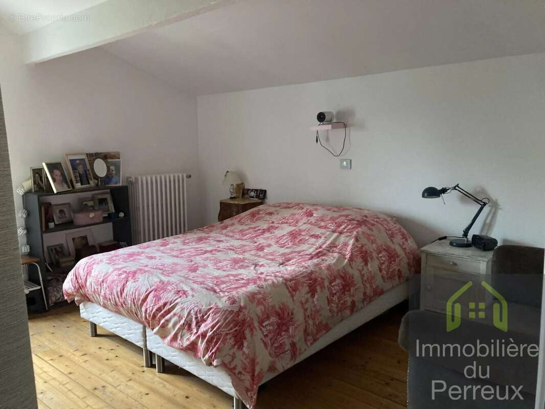 Maison à LE PERREUX-SUR-MARNE