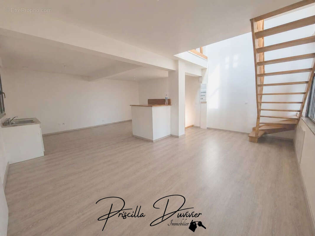 Appartement à BERTHECOURT