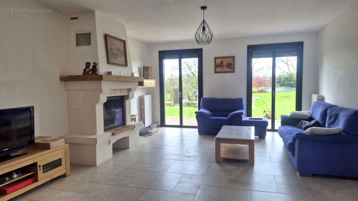 Maison à MONTIVILLIERS