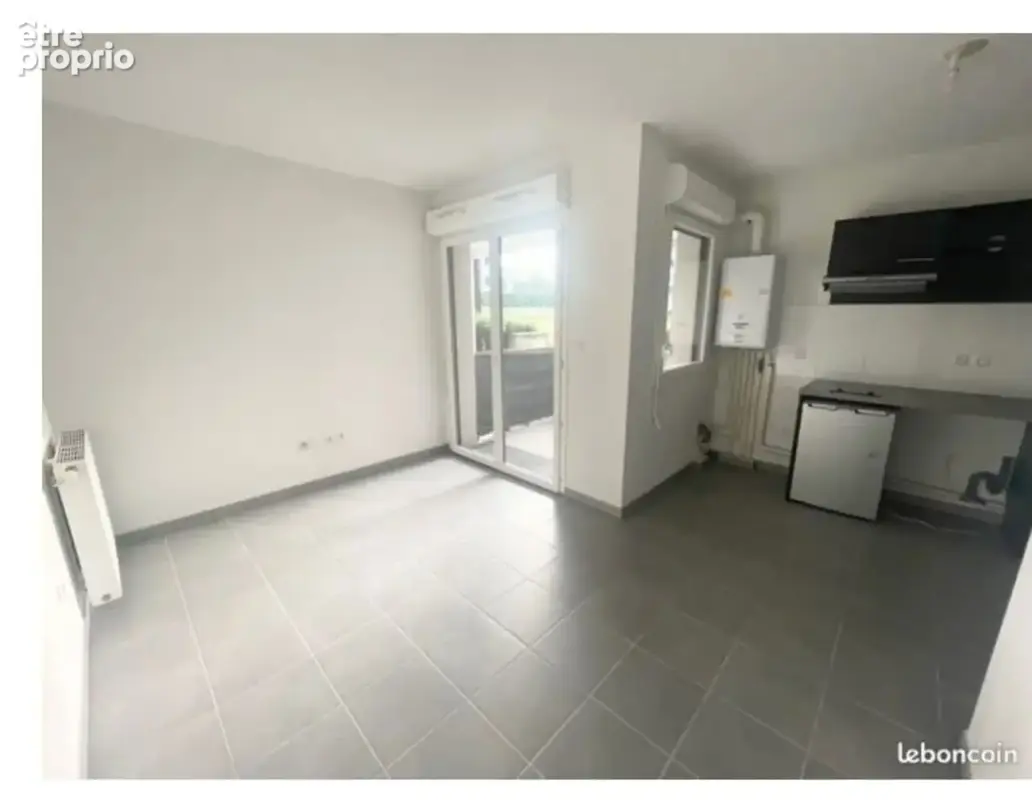 Appartement 1 pièce 23 m² à vendre à Saint-Genies-Bellevue (31180) - photo 2