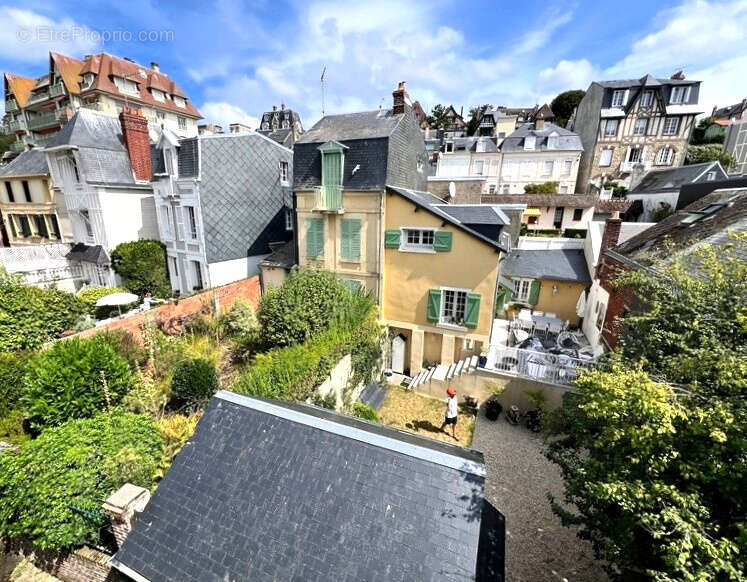 Maison à TROUVILLE-SUR-MER