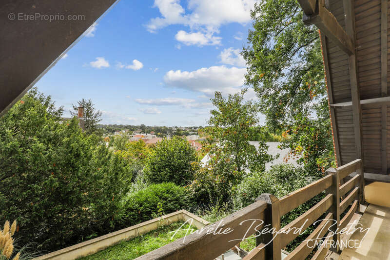 Maison à VAUCRESSON