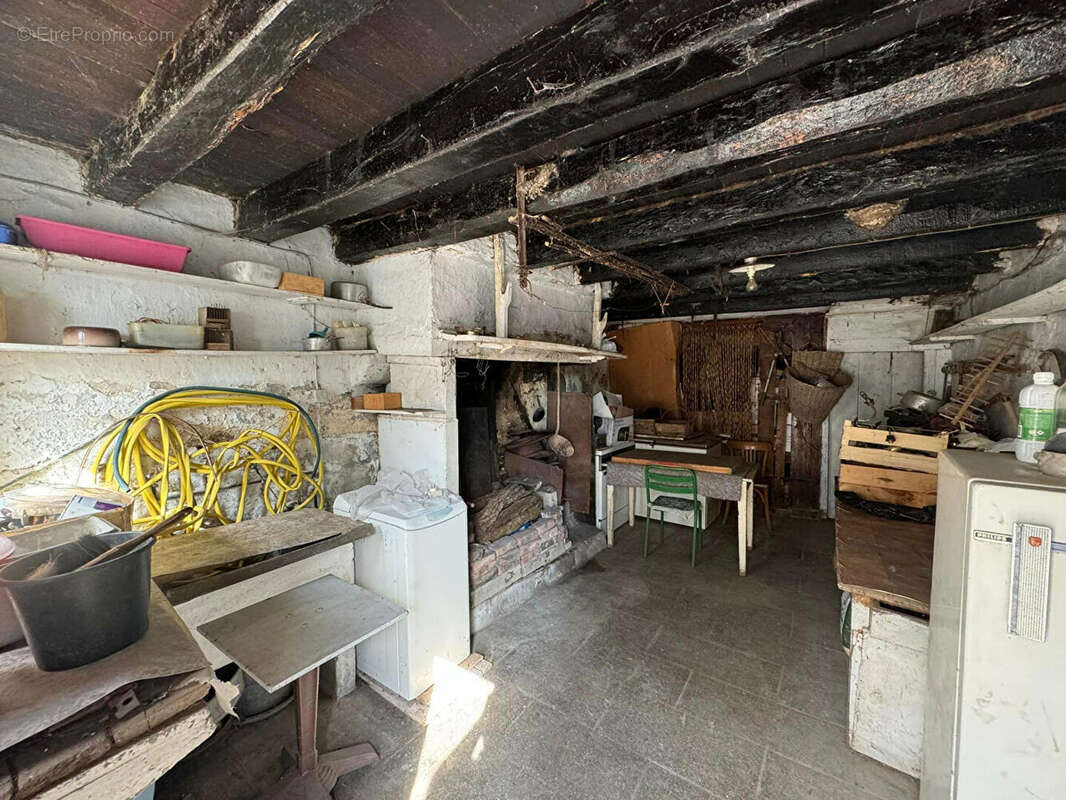 Maison à BESSINES-SUR-GARTEMPE