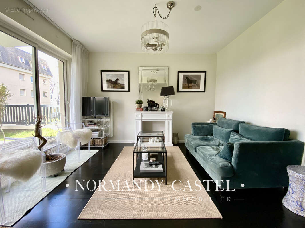 Appartement à TROUVILLE-SUR-MER